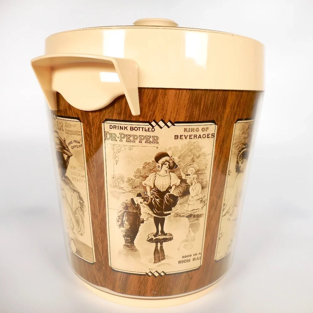Vintage 70s Dr Pepper Thermo-Serv Insulated Ice Bucket w Retro Antique Art MCM